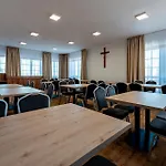 Pensionat Gwiazda Tatr - Osrodek Rekolekcyjno - Wypoczynkowy Zakopane