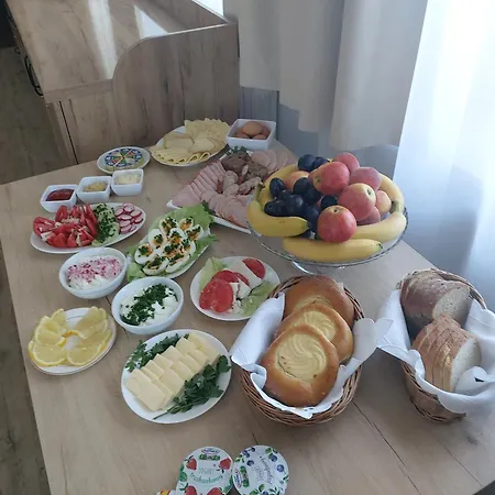 Gwiazda Tatr - Osrodek Rekolekcyjno - Wypoczynkowy Konukevi